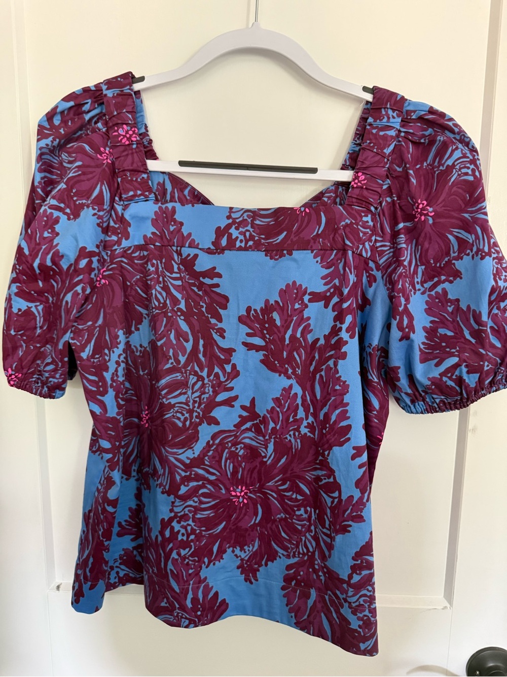 Lilly Pulitzer- Square Neck Puff Sleeve Top in Blue & Plum